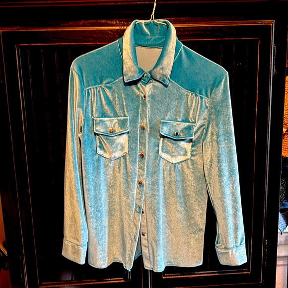 Turquoise Velvet Cowgirl Shirt sz M - Picture 1 of 3